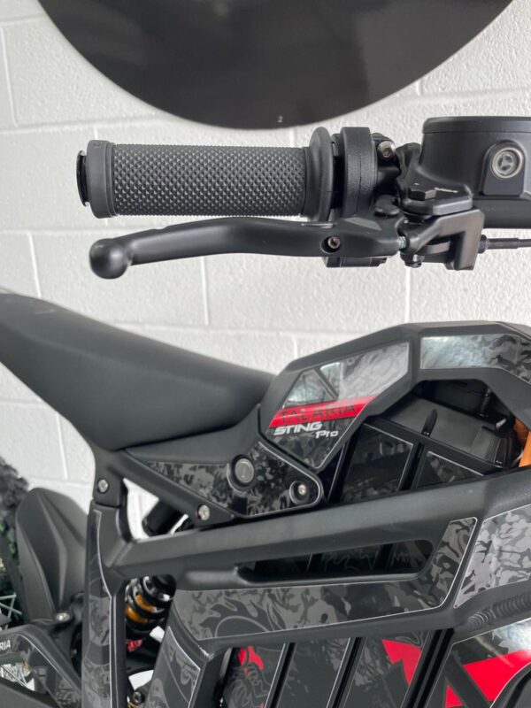 2025 Talaria Sting R 72V PRO top speed 60 mph - Image 5