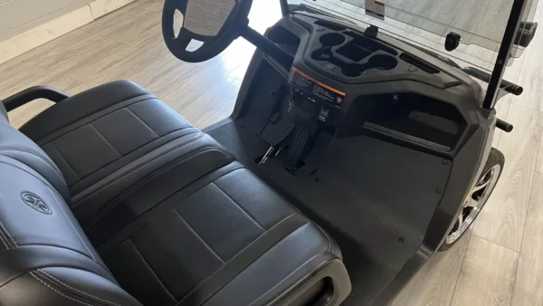 2022 Yamaha Drive3 Electric 4 passenger - Image 3
