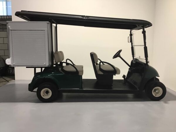 2015 EZGO RXV Closed Cargo Box Electric 4 Passenger - Image 2