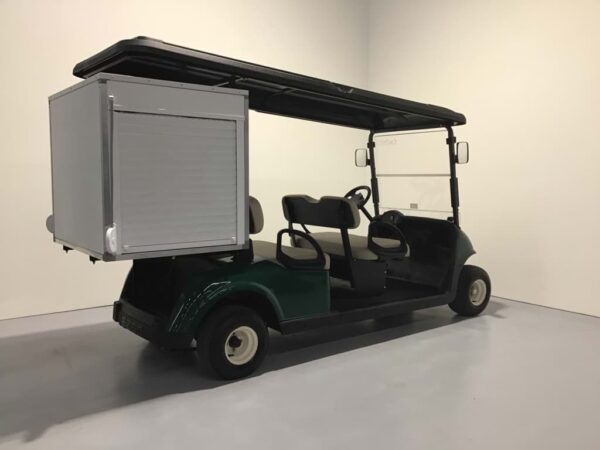 2015 EZGO RXV Closed Cargo Box Electric 4 Passenger - Image 3