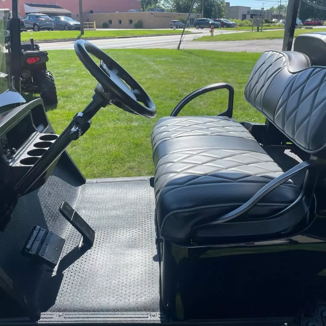 2018 Ezgo TXT GAS 4 passengers - Image 8