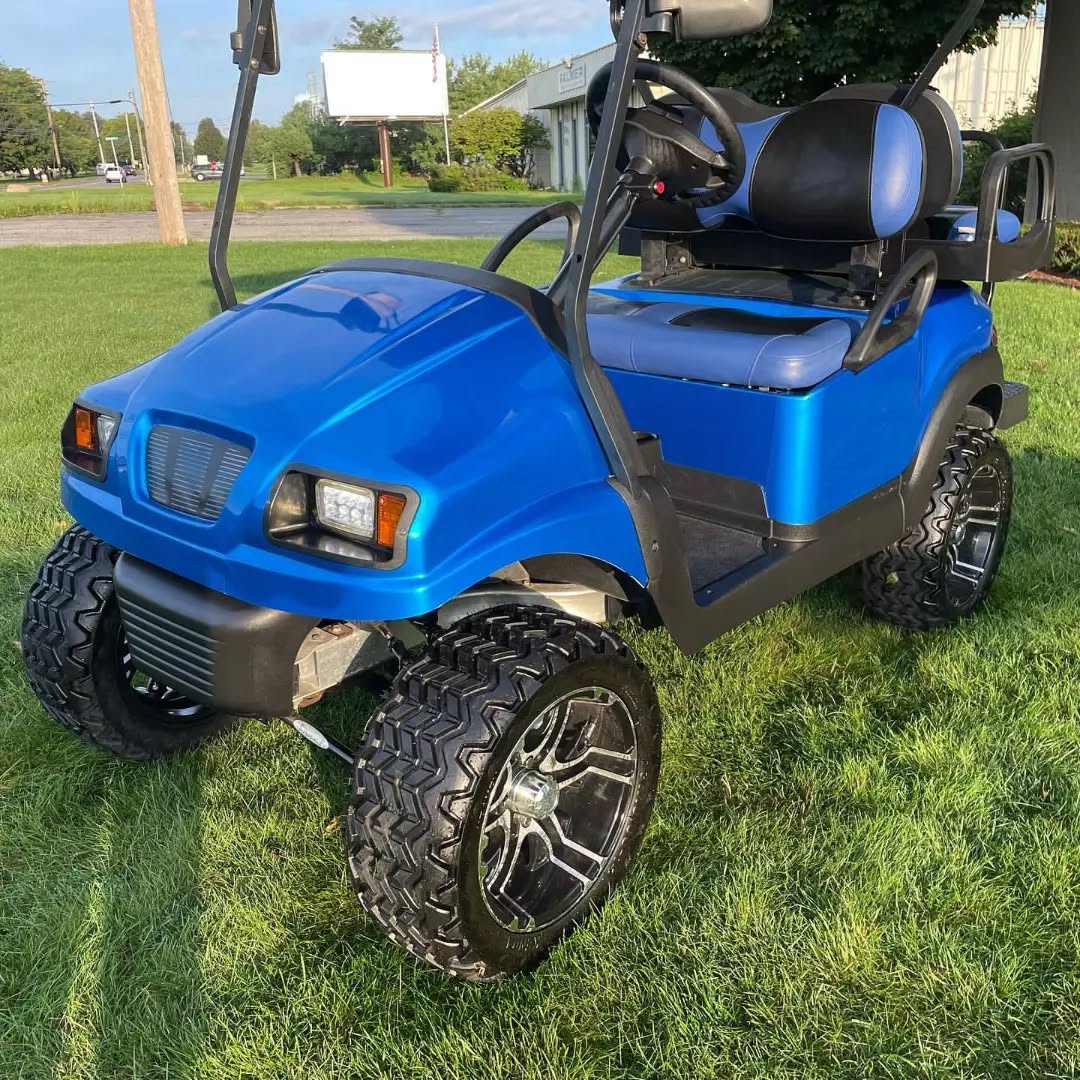 2017 Club Car Precedent Phantom Gas 4 passengers - Image 8