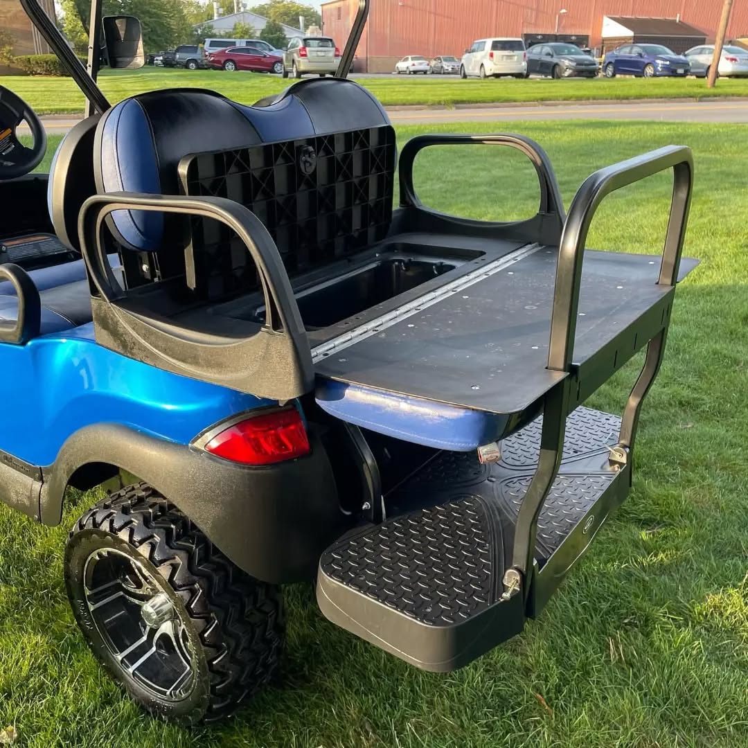 2017 Club Car Precedent Phantom Gas 4 passengers - Image 6
