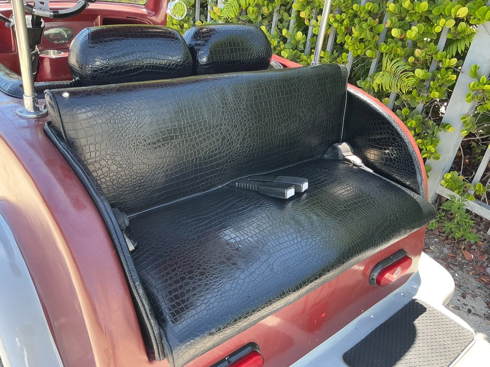 2004 ACG California Roadster 4-Passenger Electric Golf Cart - Used - Image 6